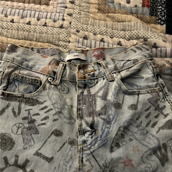 Pants - Picture 3 of 6